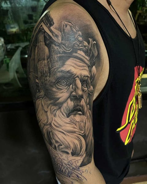 Realistic Tattoo at Warp Tattoo Studio Chiang