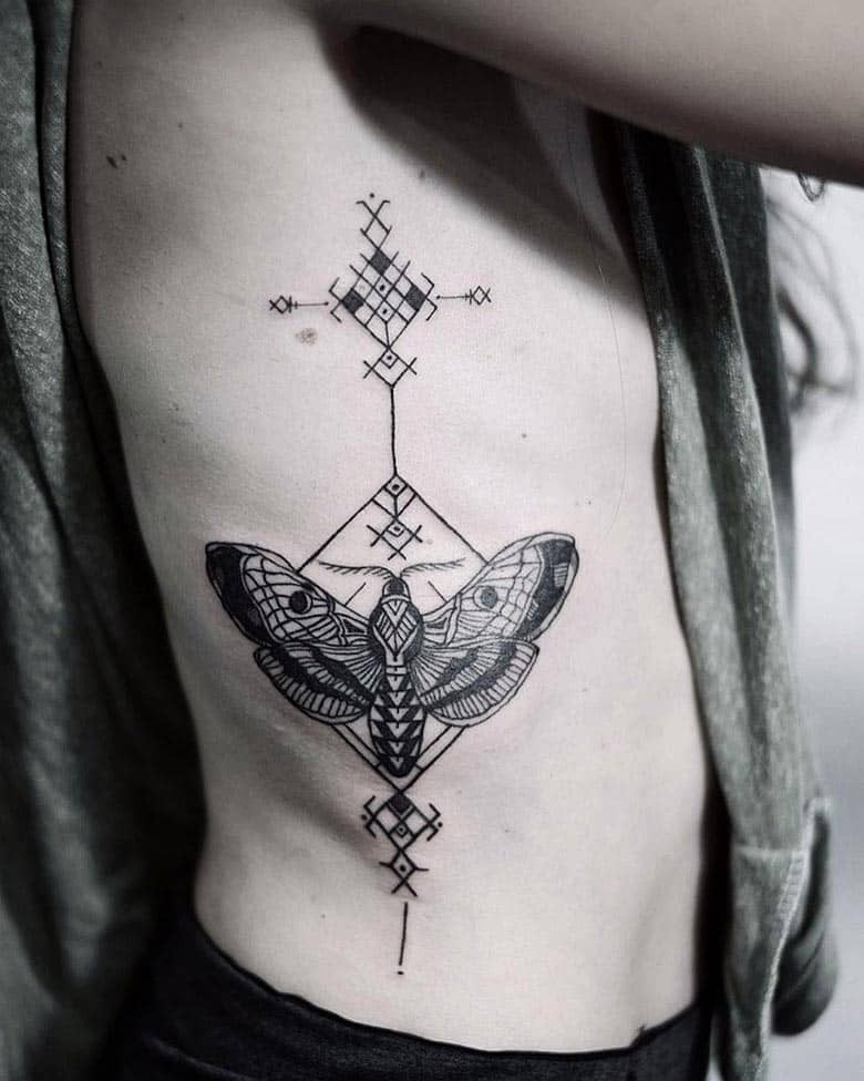 geometric tattoo - warp tattoo chiang mai