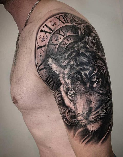 Realistic Tattoo at Warp Tattoo Studio Chiang
