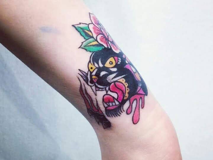 color tattoo - warp tattoo chiang mai