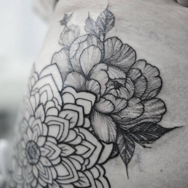 mandala tattoo - warp tattoo chiang mai