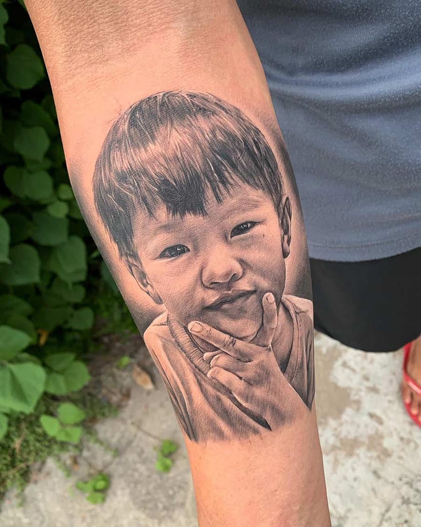 Realistic Tattoo at Warp Tattoo Studio Chiang