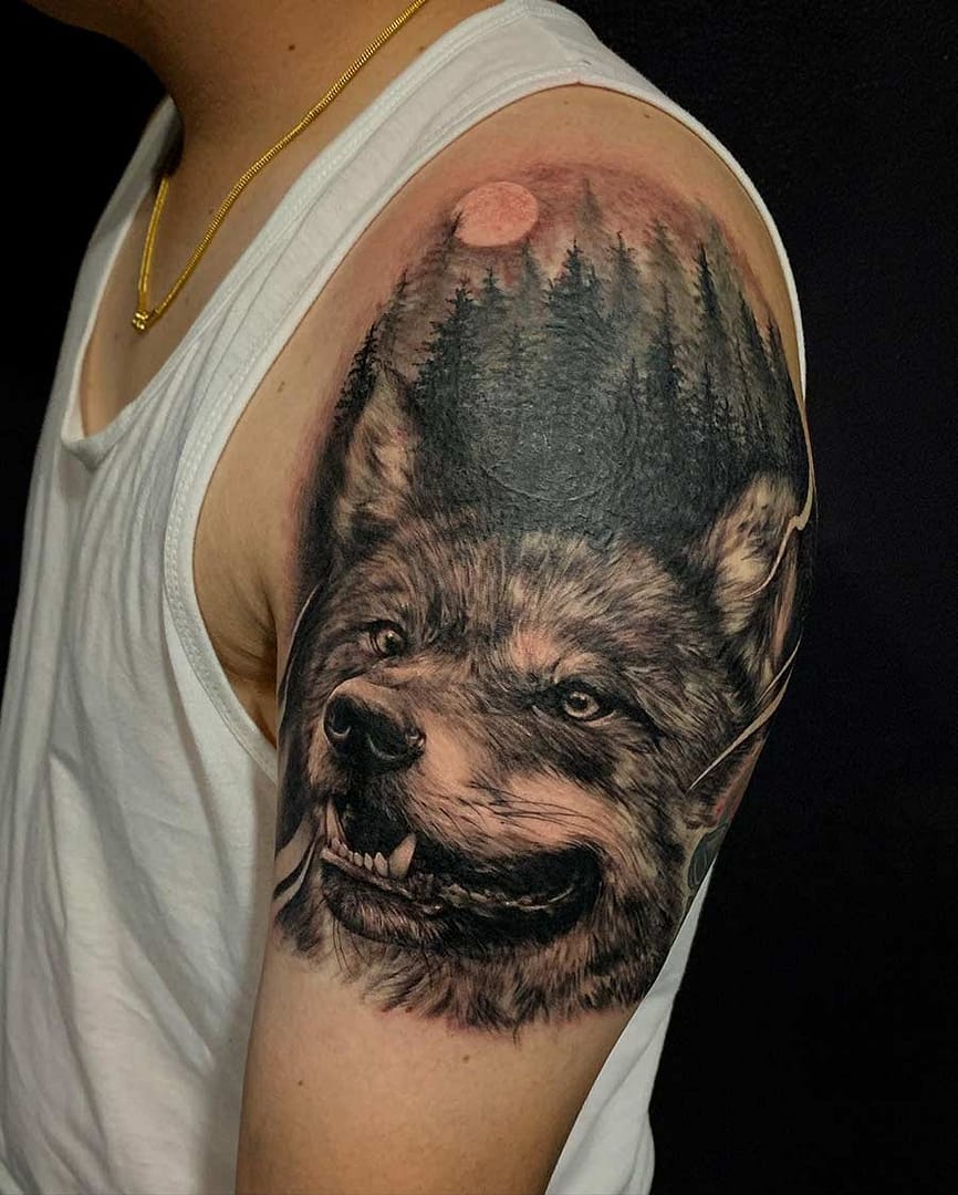 Realistic Tattoo at Warp Tattoo Studio Chiang
